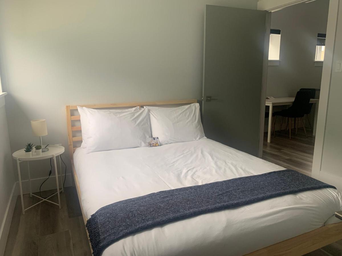 Station 1 By Terra Hospitality Aparthotel Монктън Екстериор снимка