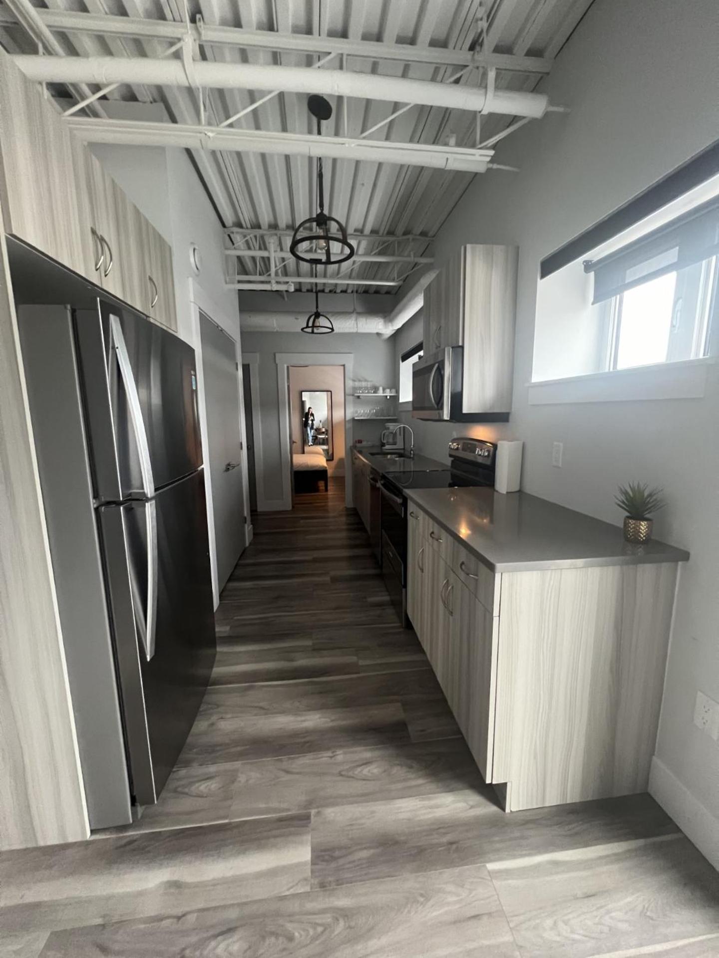 Station 1 By Terra Hospitality Aparthotel Монктън Екстериор снимка